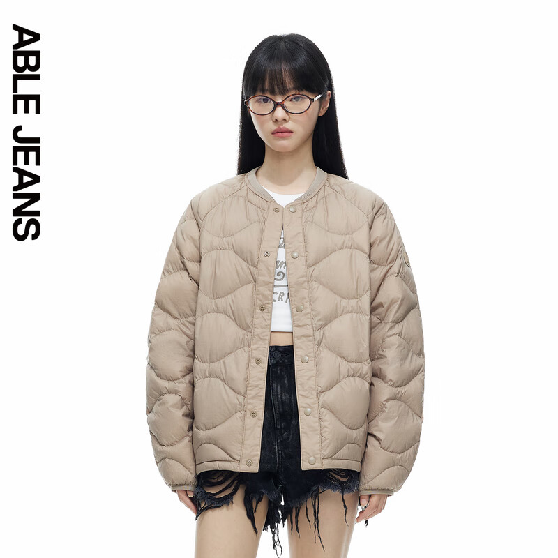 ABLE JEANS24冬季男女同款时尚棒球衍缝超轻羽绒服男768009 奶咖色【8月15日前】 XXL