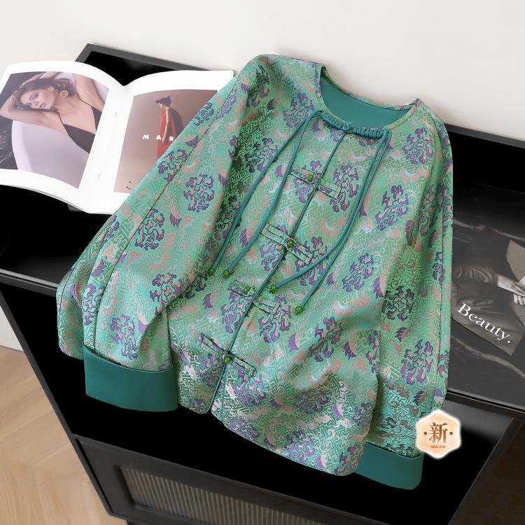 【对襟盘扣新中式外套】2024秋冬新女士国风圆领宽松提花上衣