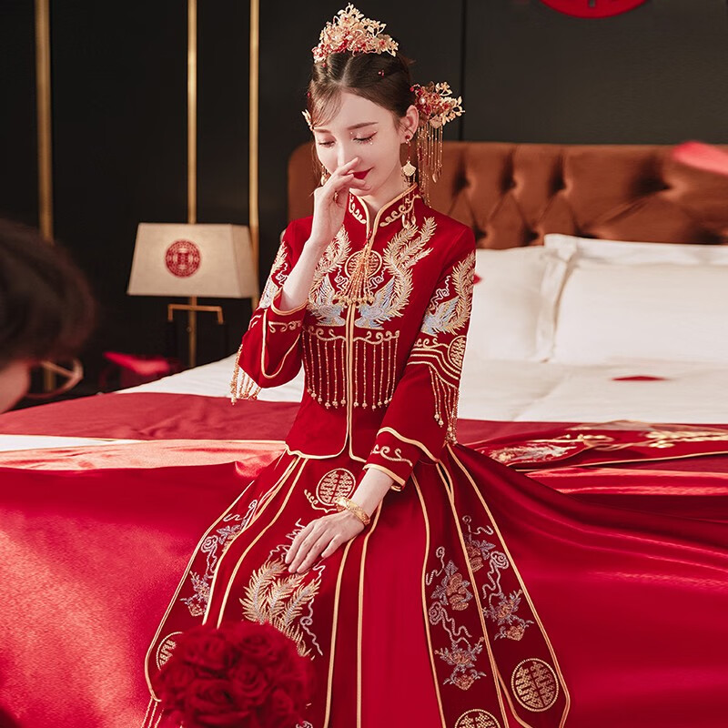 泰勒马丁（TAILEMARTIN） 丝绒秀禾服新娘2024中式婚服结婚礼服古装敬酒服小个子可穿 双凤戏珠双袖 S