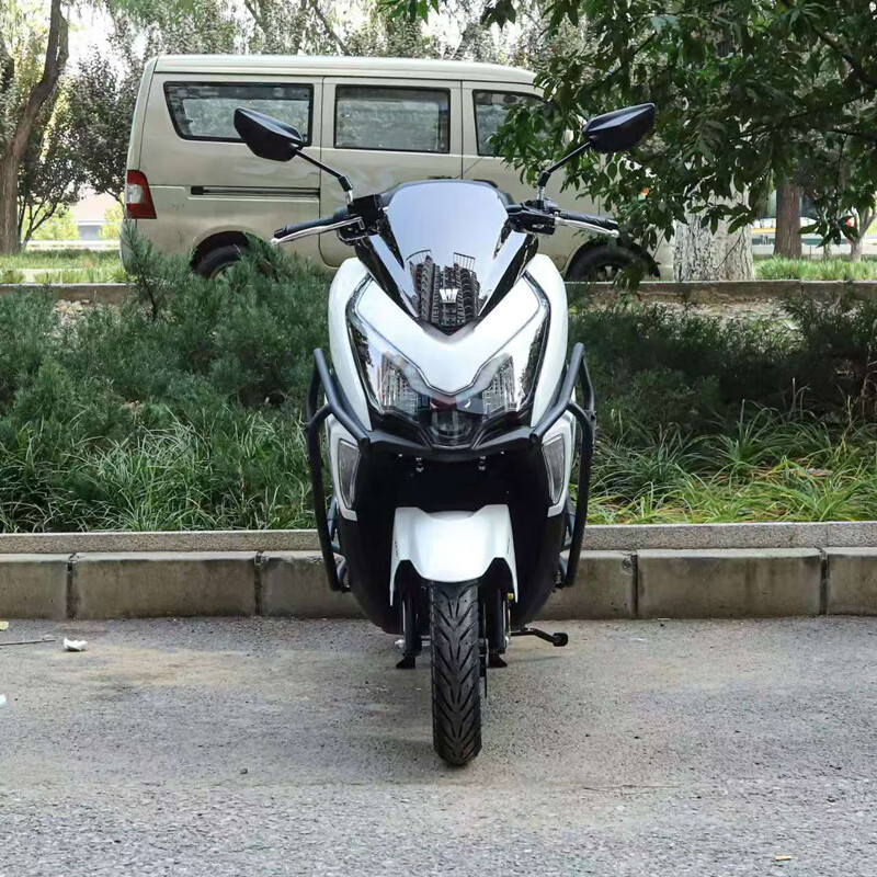 豪爵ADX125踏板摩托车燃油整车可上牌abs防抱死tcs防侧滑 白色 杠箱版