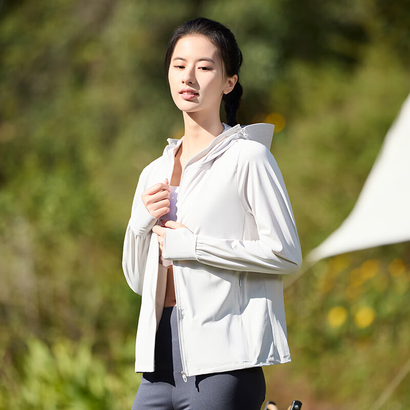 蕉下森林防晒衣男女2025新款冰感锦氨冰丝面料UPF100+以上帽檐可拆卸防晒