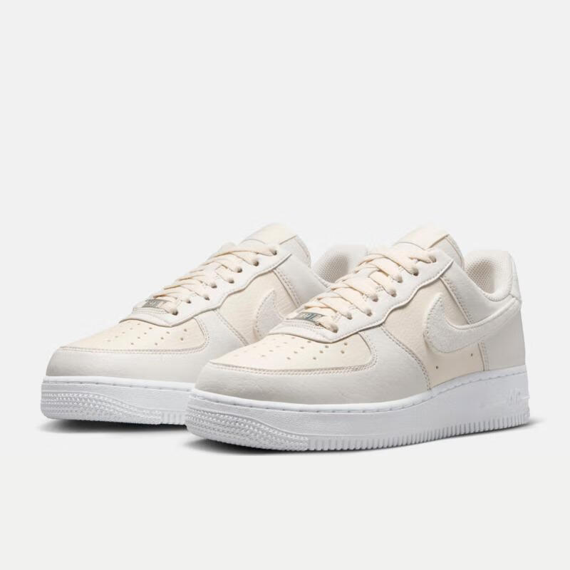 耐克（NIKE）AIR FORCE 1 '07 NEXT NATURE 女子空军一号运动鞋 AF1 HQ3905-001 36