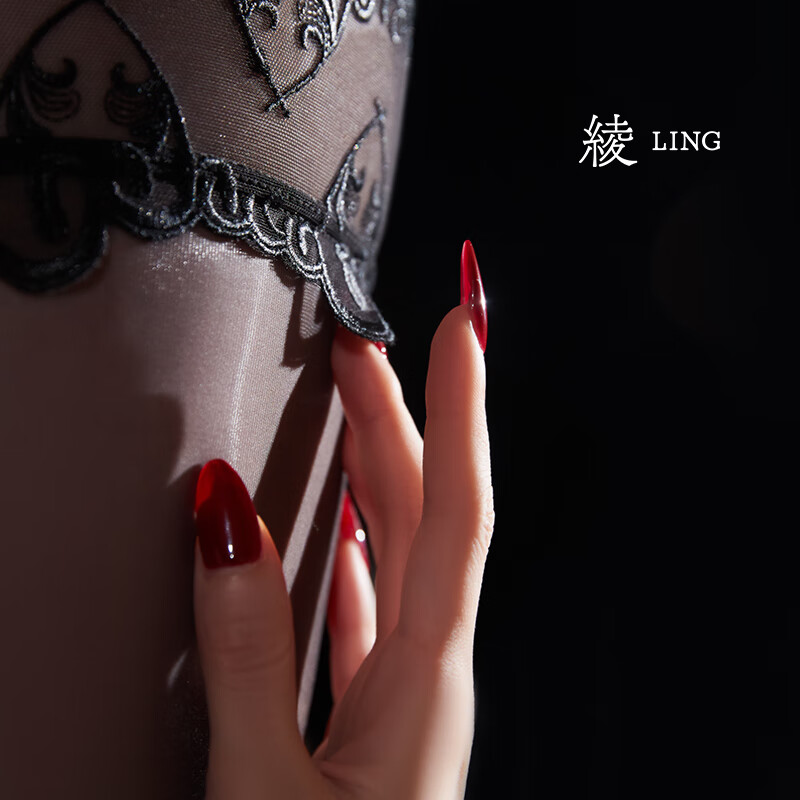 绫天生丝滑绫lingerie「恋」8D油亮性感爱心刺绣高腰一体吊带袜  1双