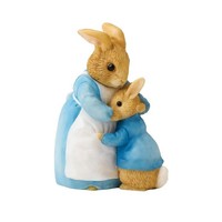 Beatrix Potter 碧雅翠絲·波特兔太太和彼得兔擁抱雕像