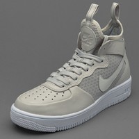 NIKE 耐克 AIR FORCE 1 ULTRAFORCE MID 女子运动鞋