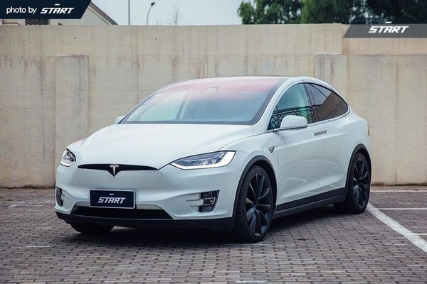 TESLA 特斯拉 Model X 