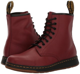 Dr. Martens 中性8孔马丁靴 樱桃红