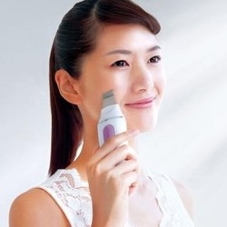 KOIZUMI Bijouna KBE-2700/P 超声波清洁毛孔去角质美颜仪
