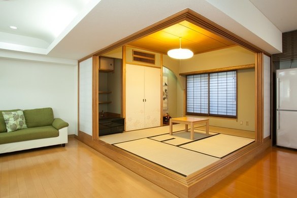 当地民宿：东京中野16人3居复式公寓