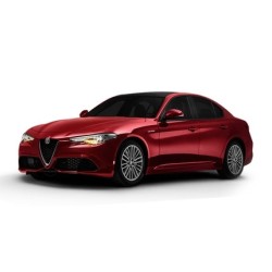 阿尔法·罗密欧 Giulia 豪华运动轿车