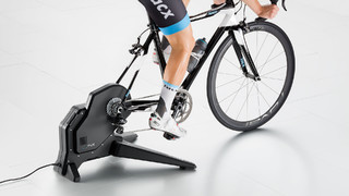 Tacx Flux 直驱式智能自行车骑行训练台
