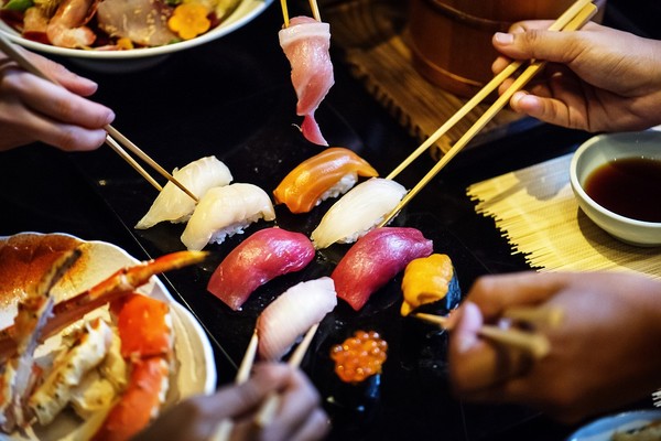 《旅の日本語：不用学的旅游日语》音频节目