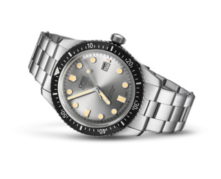 ORIS 豪利时 Divers Sixty-Five 01 733 7720 4051-07 8 21 18 男士机械腕表