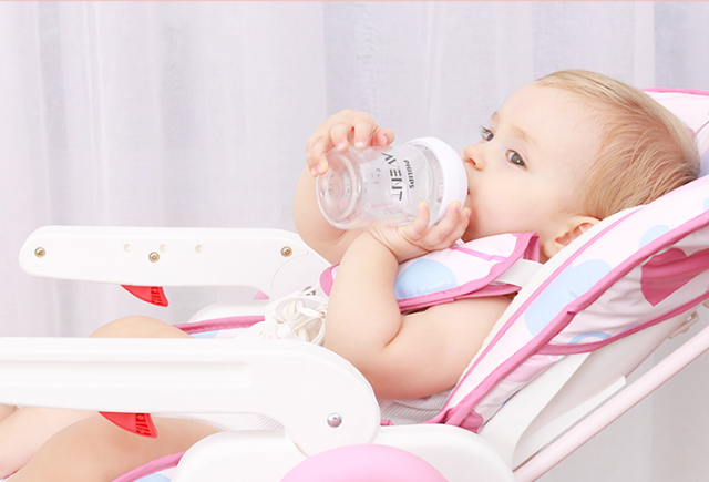 告别追着宝宝喂饭的痛苦 宝宝餐椅推荐榜