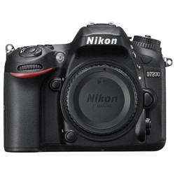 Nikon 尼康 D7200 单反套机（AF-P DX 尼克尔 18-55mm f/3.5-5.6G VR）