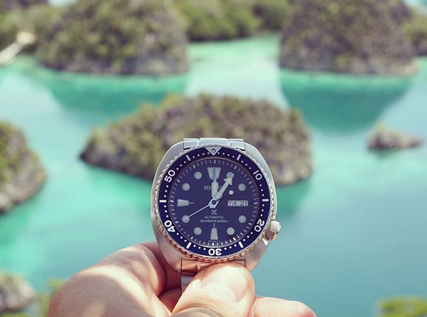 沙滩上荷尔蒙爆表的 万元内潜水表推荐榜