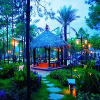 每间房自带“私汤温泉”！建在南京百米半山之上的巴厘岛风酒店！静谧奢享原生态，采草莓/钓龙虾过玩味周末！
