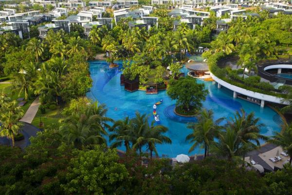 2万平泳池空间: 全国多地-三亚5天4晚自由行(全程入住海棠湾威斯汀)