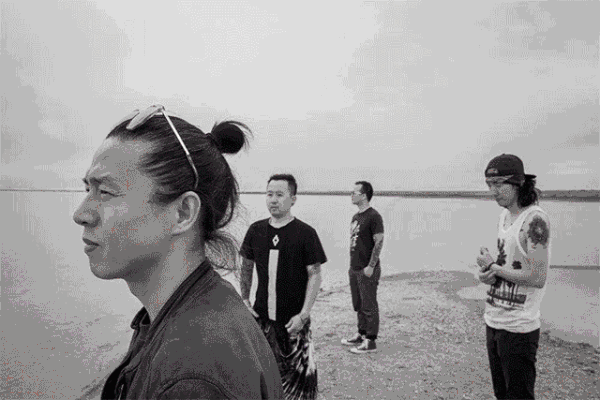 2018长沙草莓音乐节 ( 新裤子 陈鸿宇 海龟先生 痛仰 ) 长沙站