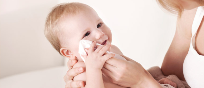  麻麻们包中常备的消耗品细数大牌宝宝湿巾