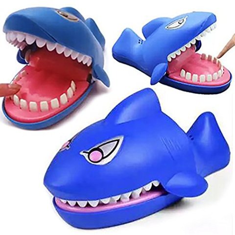 树成玩具 整蛊鲨鱼搞笑发声发光鲨鱼咬手指玩具