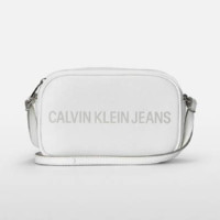 Calvin Klein Jeans 迷你挎包