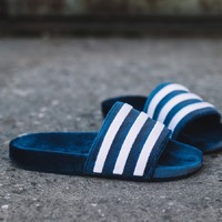 adidas 阿迪达斯 Originals Adilette 男士天鹅绒拖鞋