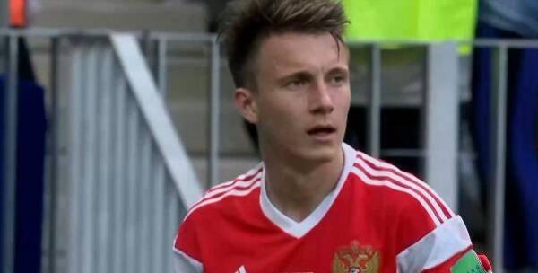 赛事资讯:世界杯首场 东道主俄罗斯5:0沙特 迎