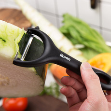 一款削皮刀水果刀刨苹果削皮器去皮器