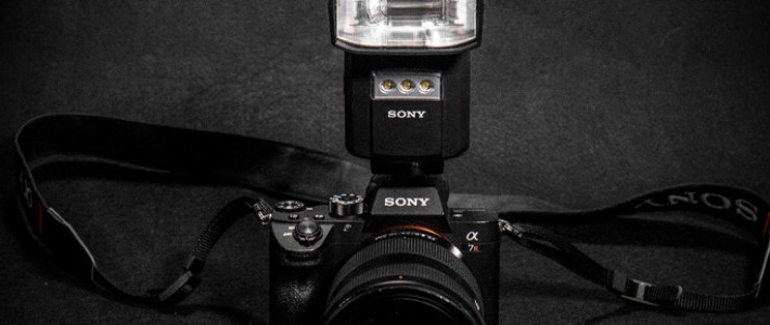  原厂太贵？SONY微单闪光灯盘点