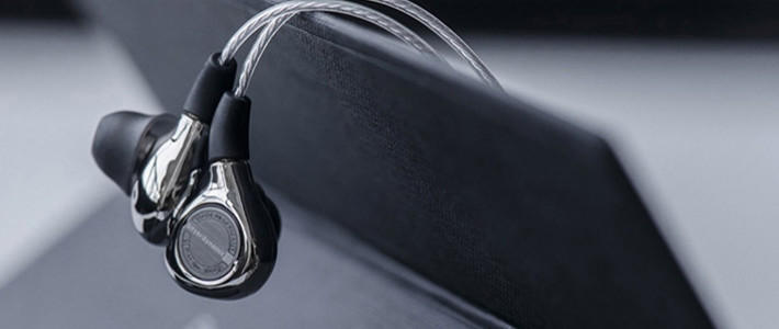  一个单元照样是靓声旗舰*级动圈入耳式耳机盘点