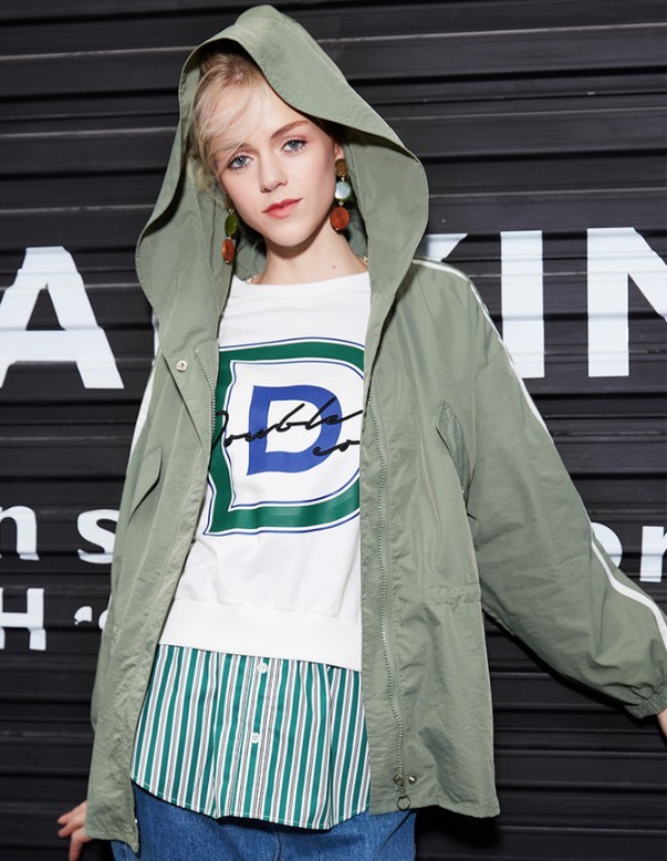  Cache Cache 7768009 女士长袖连帽外套