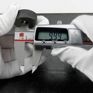 广陆(Guanglu)快显金属壳数显卡尺0-150-200-300mm电子数字显示四用游标卡尺 不锈钢量面 0-150mm
