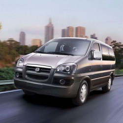 深圳湾\/皇岗口岸-香港机场\/迪士尼\/市区\/商务车