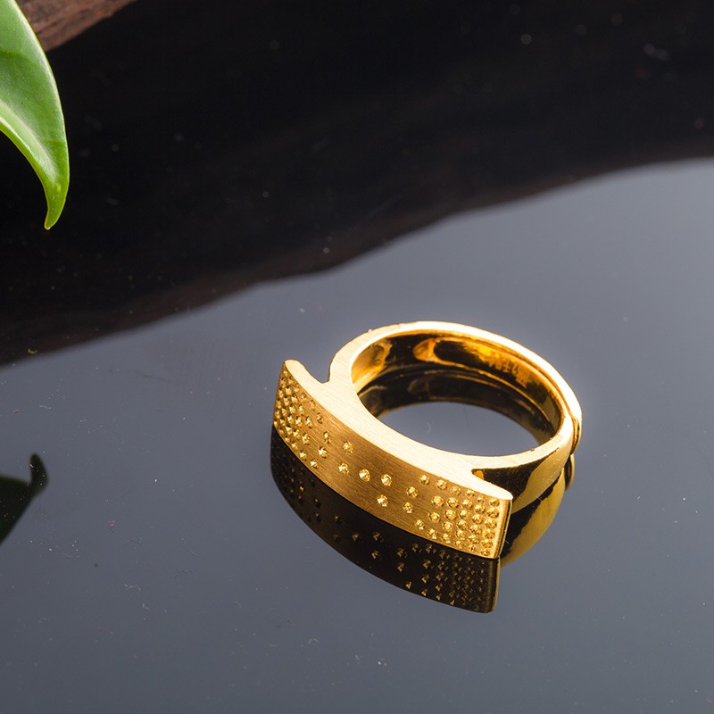 促销活动: chj 潮宏基 二人世界 反正爱给予足金男戒 12.65g