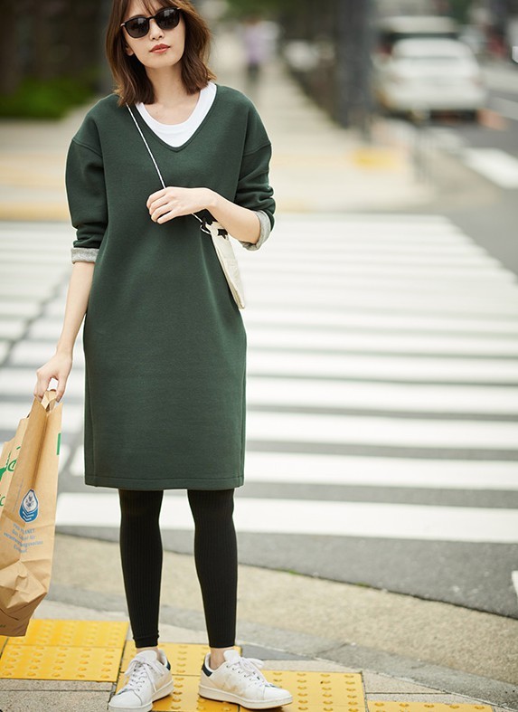 uniqlo 优衣库 412917 女士双面针织v领连衣裙