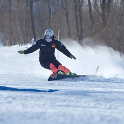 滑雪季！吉林北大壶 北美时光公寓酒店1晚（含双早+全天雪票）