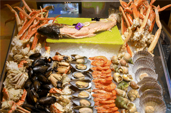 畅吃海鲜渔市 +30种环球美食！上海威斯汀大饭店大闸蟹+海鲜主题自助晚餐