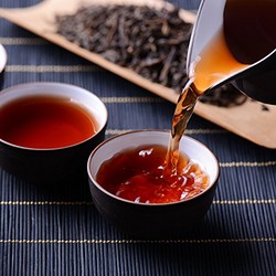 2012年陈年普洱茶500克*2袋