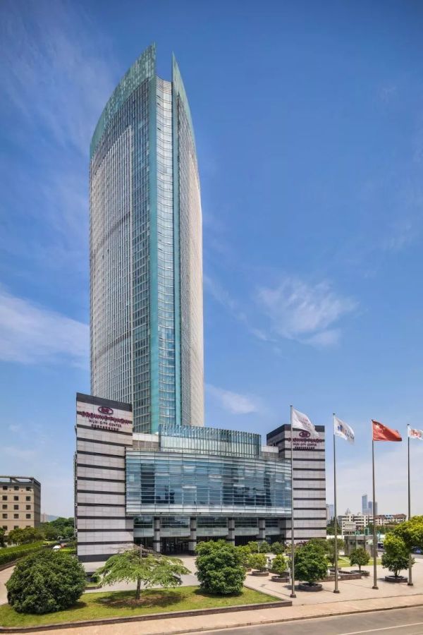 南长区,步行就能到1号线太湖广场地铁站,茂业天地,家乐福,无锡博物馆