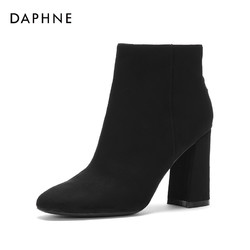 Daphne/达芙妮冬女靴通勤绒面粗跟高跟珍珠潮流短靴女