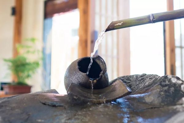 徽式禅意与工业风的碰撞!安徽黄山 魔宿·厢居集装箱野奢民宿1晚套餐