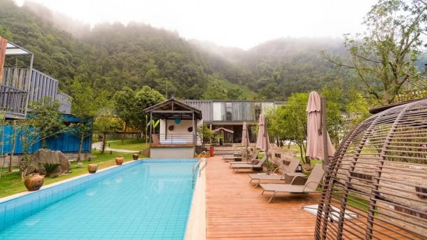 徽式禅意与工业风的碰撞!安徽黄山 魔宿·厢居集装箱野奢民宿1晚套餐