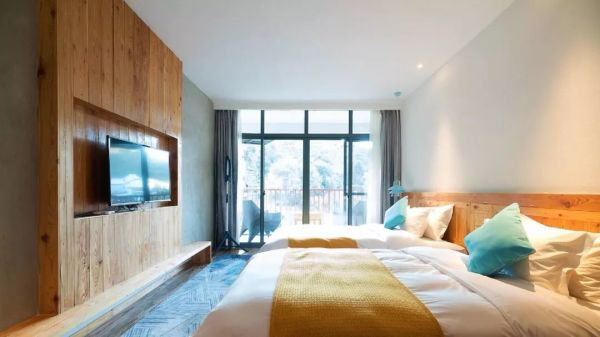 徽式禅意与工业风的碰撞!安徽黄山 魔宿·厢居集装箱野奢民宿1晚套餐