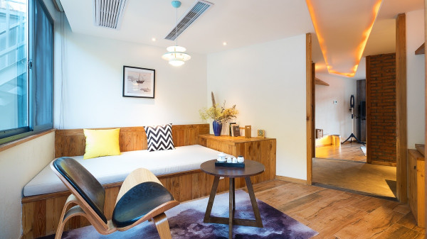 徽式禅意与工业风的碰撞!安徽黄山 魔宿·厢居集装箱野奢民宿1晚套餐