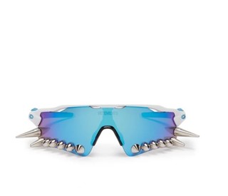 VETEMENTS  X Oakley Spikes 400 男士铆钉太阳镜