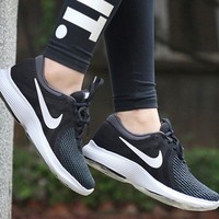 NIKE 耐克 REVOLUTION 4 女士跑步鞋