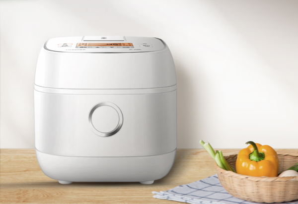 Toshiba 东芝 RC-7HMC IH电饭煲 2L 