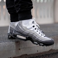 Nike Air Max 95 OG 男/女运动鞋