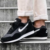 NIKE 耐克 Outburst 女子运动鞋